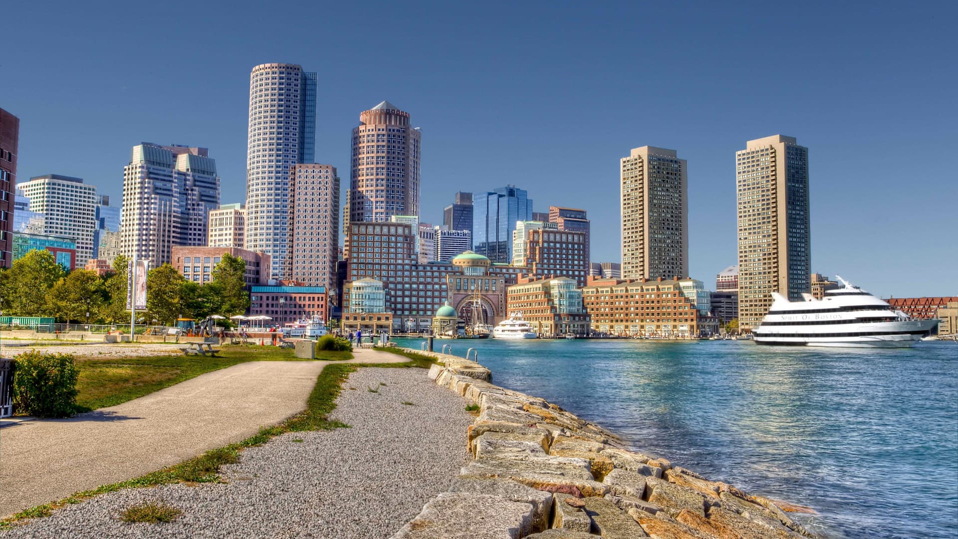 The Best Boston Beaches to Visit After Your Move